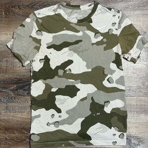 Nike Men's Short Sleeve Camo Tee - Green and White